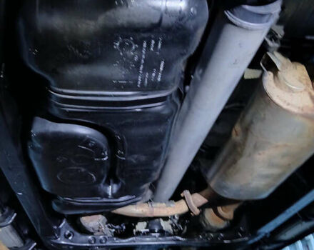 Серый Тойота Секвойя, объемом двигателя 5.7 л и пробегом 250 тыс. км за 19999 $, фото 42 на Automoto.ua