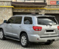 Серый Тойота Секвойя, объемом двигателя 5.7 л и пробегом 250 тыс. км за 19999 $, фото 7 на Automoto.ua