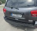 Серый Тойота Секвойя, объемом двигателя 0 л и пробегом 244 тыс. км за 20000 $, фото 7 на Automoto.ua