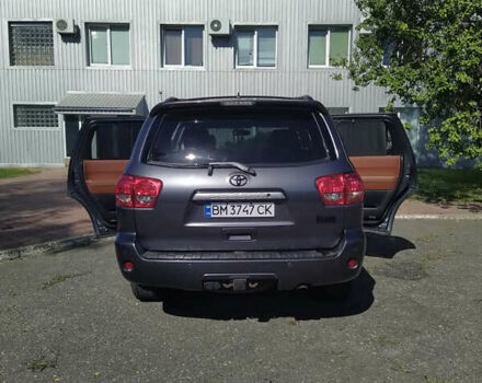 Тойота Секвойя 2012 в Сумах на Automoto.ua Серый Тойота Секвойя, объемом двигателя 5.66 л и пробегом 270 тыс. км за 34500 $, фото 5 на Automoto.ua