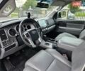 Серый Тойота Секвойя, объемом двигателя 5.7 л и пробегом 167 тыс. км за 31999 $, фото 17 на Automoto.ua