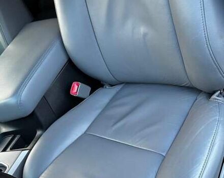 Серый Тойота Секвойя, объемом двигателя 5.7 л и пробегом 171 тыс. км за 32500 $, фото 29 на Automoto.ua