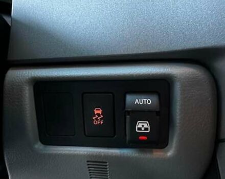 Серый Тойота Секвойя, объемом двигателя 5.7 л и пробегом 171 тыс. км за 32500 $, фото 24 на Automoto.ua