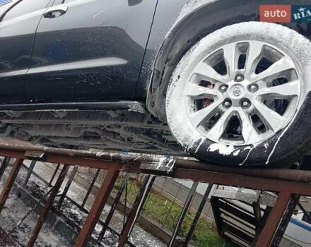 Серый Тойота Секвойя, объемом двигателя 5.7 л и пробегом 171 тыс. км за 32500 $, фото 48 на Automoto.ua