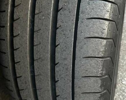 Серый Тойота Секвойя, объемом двигателя 5.7 л и пробегом 171 тыс. км за 32500 $, фото 13 на Automoto.ua