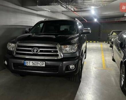 Серый Тойота Секвойя, объемом двигателя 5.7 л и пробегом 171 тыс. км за 32500 $, фото 32 на Automoto.ua