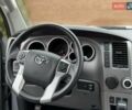 Серый Тойота Секвойя, объемом двигателя 5.7 л и пробегом 171 тыс. км за 32900 $, фото 23 на Automoto.ua
