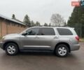 Серый Тойота Секвойя, объемом двигателя 5.7 л и пробегом 171 тыс. км за 32900 $, фото 7 на Automoto.ua