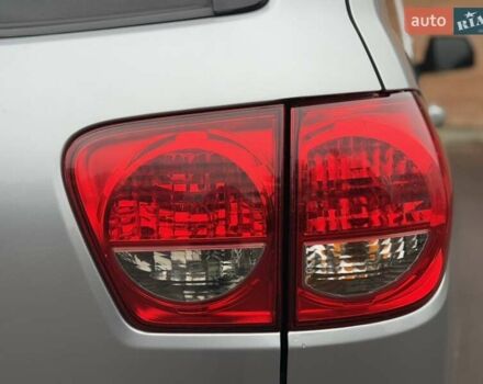 Серый Тойота Секвойя, объемом двигателя 5.7 л и пробегом 171 тыс. км за 32900 $, фото 11 на Automoto.ua