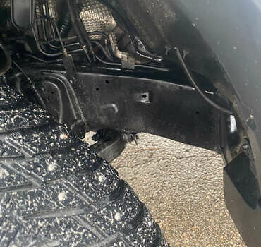 Серый Тойота Секвойя, объемом двигателя 5.7 л и пробегом 189 тыс. км за 34999 $, фото 16 на Automoto.ua