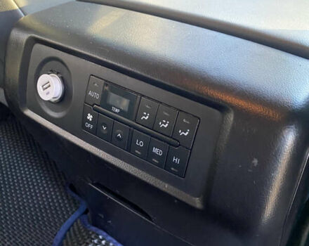 Серый Тойота Секвойя, объемом двигателя 5.7 л и пробегом 189 тыс. км за 34999 $, фото 27 на Automoto.ua