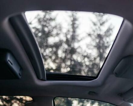 Серый Тойота Секвойя, объемом двигателя 5.66 л и пробегом 160 тыс. км за 32999 $, фото 11 на Automoto.ua