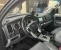 Серый Тойота Секвойя, объемом двигателя 5.7 л и пробегом 81 тыс. км за 32000 $, фото 7 на Automoto.ua