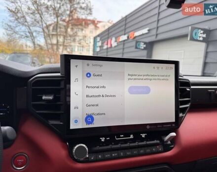 Серый Тойота Секвойя, объемом двигателя 3.45 л и пробегом 34 тыс. км за 109900 $, фото 26 на Automoto.ua