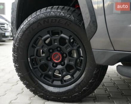 Серый Тойота Секвойя, объемом двигателя 3.45 л и пробегом 35 тыс. км за 137337 $, фото 15 на Automoto.ua