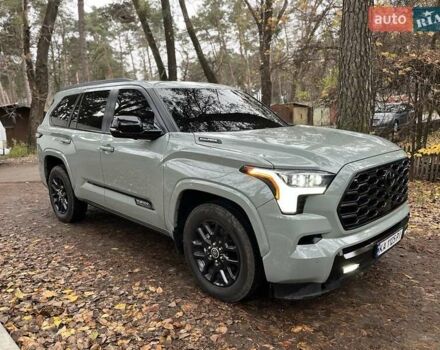 Серый Тойота Секвойя, объемом двигателя 3.45 л и пробегом 3 тыс. км за 105000 $, фото 9 на Automoto.ua