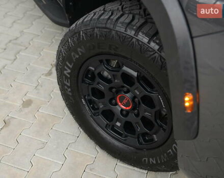 Серый Тойота Секвойя, объемом двигателя 3.45 л и пробегом 35 тыс. км за 137337 $, фото 6 на Automoto.ua