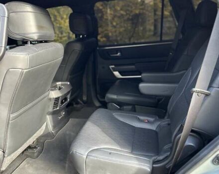 Серый Тойота Секвойя, объемом двигателя 3.45 л и пробегом 3 тыс. км за 105000 $, фото 20 на Automoto.ua