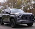 Сірий Тойота Секвойя, об'ємом двигуна 3.4 л та пробігом 32 тис. км за 48000 $, фото 1 на Automoto.ua