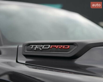 Серый Тойота Секвойя, объемом двигателя 3.45 л и пробегом 35 тыс. км за 137337 $, фото 7 на Automoto.ua