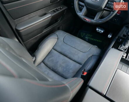 Серый Тойота Секвойя, объемом двигателя 3.45 л и пробегом 35 тыс. км за 137337 $, фото 43 на Automoto.ua