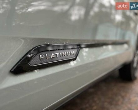 Серый Тойота Секвойя, объемом двигателя 3.45 л и пробегом 3 тыс. км за 105000 $, фото 10 на Automoto.ua