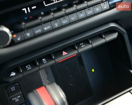 Серый Тойота Секвойя, объемом двигателя 3.45 л и пробегом 35 тыс. км за 137337 $, фото 29 на Automoto.ua