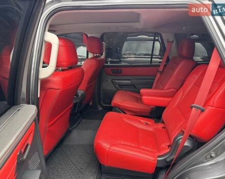 Серый Тойота Секвойя, объемом двигателя 3.45 л и пробегом 34 тыс. км за 109900 $, фото 12 на Automoto.ua