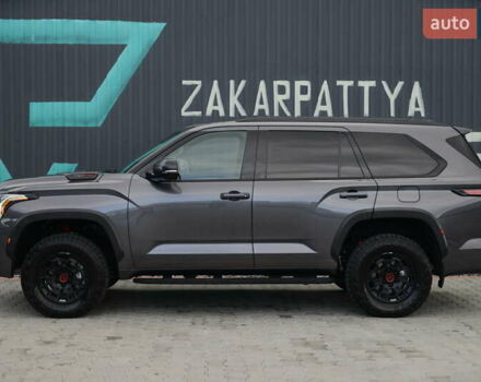 Серый Тойота Секвойя, объемом двигателя 3.45 л и пробегом 35 тыс. км за 137337 $, фото 17 на Automoto.ua