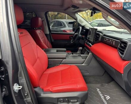 Серый Тойота Секвойя, объемом двигателя 3.45 л и пробегом 34 тыс. км за 109900 $, фото 16 на Automoto.ua