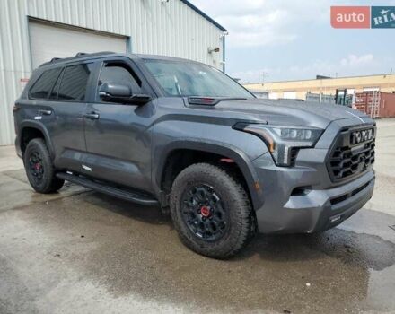 Серый Тойота Секвойя, объемом двигателя 0 л и пробегом 52 тыс. км за 91000 $, фото 3 на Automoto.ua