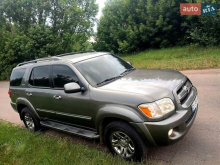 Тойота Секвойя 2007 в Каменке на Automoto.ua Серый Тойота Секвойя, объемом двигателя 4.7 л и пробегом 343 тыс. км за 10900 $, фото 1 на Automoto.ua