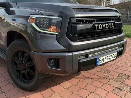 Сірий Тойота Секвойя, об'ємом двигуна 5.66 л та пробігом 270 тис. км за 34500 $, фото 1 на Automoto.ua