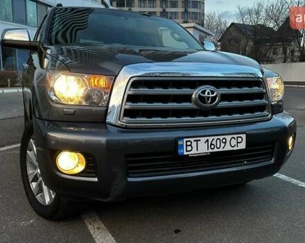 Тойота Секвойя 2015 в Одессе на Automoto.ua Серый Тойота Секвойя, объемом двигателя 5.7 л и пробегом 171 тыс. км за 32500 $, фото 1 на Automoto.ua