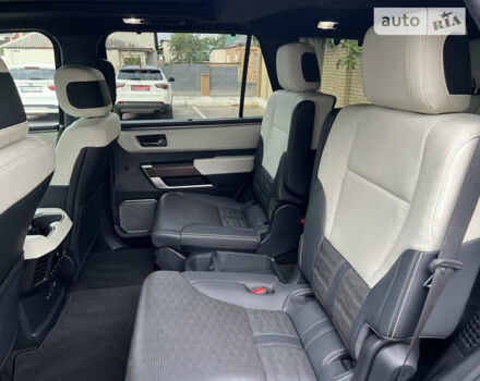 Синий Тойота Секвойя, объемом двигателя 3.45 л и пробегом 13 тыс. км за 97000 $, фото 12 на Automoto.ua