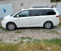 Белый Тойота Сиенна, объемом двигателя 3.5 л и пробегом 130 тыс. км за 20300 $, фото 2 на Automoto.ua