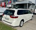 Белый Тойота Сиенна, объемом двигателя 3.5 л и пробегом 90 тыс. км за 16793 $, фото 3 на Automoto.ua