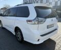 Білий Тойота Сієнна, об'ємом двигуна 3.5 л та пробігом 139 тис. км за 19300 $, фото 6 на Automoto.ua