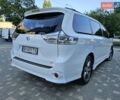 Белый Тойота Сиенна, объемом двигателя 3.5 л и пробегом 140 тыс. км за 18999 $, фото 17 на Automoto.ua