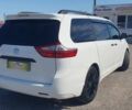 Белый Тойота Сиенна, объемом двигателя 3.5 л и пробегом 168 тыс. км за 17500 $, фото 1 на Automoto.ua