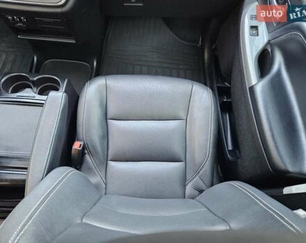 Белый Тойота Сиенна, объемом двигателя 3.5 л и пробегом 140 тыс. км за 18999 $, фото 25 на Automoto.ua