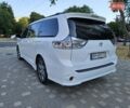 Белый Тойота Сиенна, объемом двигателя 3.5 л и пробегом 140 тыс. км за 18999 $, фото 18 на Automoto.ua