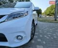 Белый Тойота Сиенна, объемом двигателя 3.5 л и пробегом 140 тыс. км за 18999 $, фото 5 на Automoto.ua
