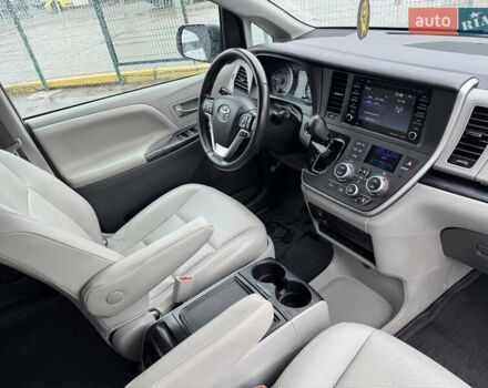 Білий Тойота Сієнна, об'ємом двигуна 3.46 л та пробігом 124 тис. км за 24990 $, фото 36 на Automoto.ua