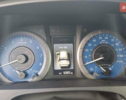 Белый Тойота Сиенна, объемом двигателя 3.46 л и пробегом 60 тыс. км за 28000 $, фото 15 на Automoto.ua
