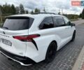 Белый Тойота Сиенна, объемом двигателя 2.49 л и пробегом 228 тыс. км за 36000 $, фото 5 на Automoto.ua