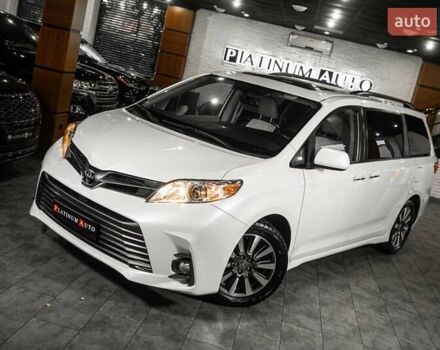 Білий Тойота Сієнна, об'ємом двигуна 3.5 л та пробігом 60 тис. км за 34900 $, фото 9 на Automoto.ua