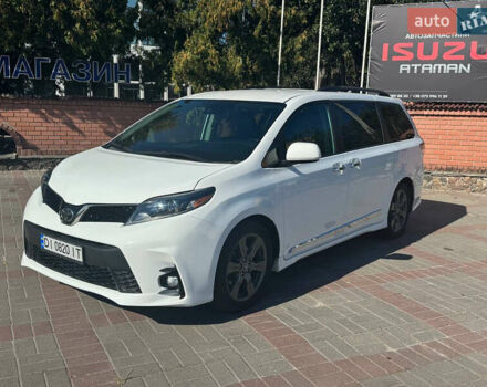 Білий Тойота Сієнна, об'ємом двигуна 3.46 л та пробігом 99 тис. км за 22900 $, фото 1 на Automoto.ua