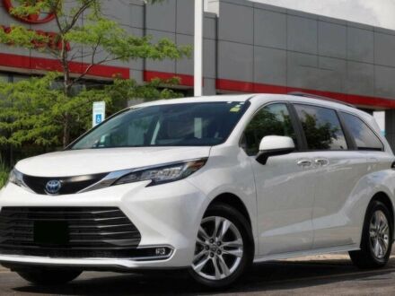Тойота Сієнна 2023 у Стрые на Automoto.ua Білий Тойота Сієнна, об'ємом двигуна 0 л та пробігом 19 тис. км за 35000 $, фото 1 на Automoto.ua