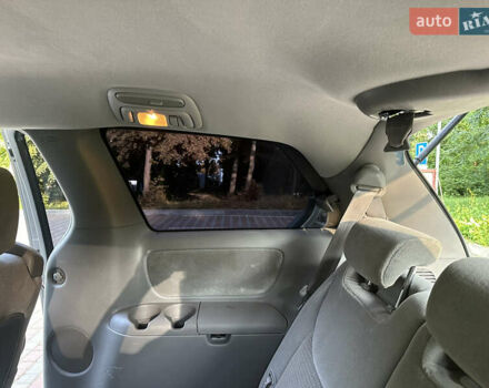 Бежевый Тойота Сиенна, объемом двигателя 3.5 л и пробегом 375 тыс. км за 9800 $, фото 69 на Automoto.ua